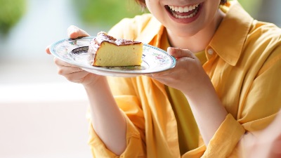 つい甘いものを食べちゃう…は栄養不足のサイン!? ムシ歯だけでは済まされない、砂糖の甘すぎる罠【歯科医師が解説】幻冬社GOLD ONLINE