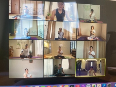 ヨガインストラクター資格養成講座　【RYT200】