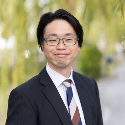 プロフィール