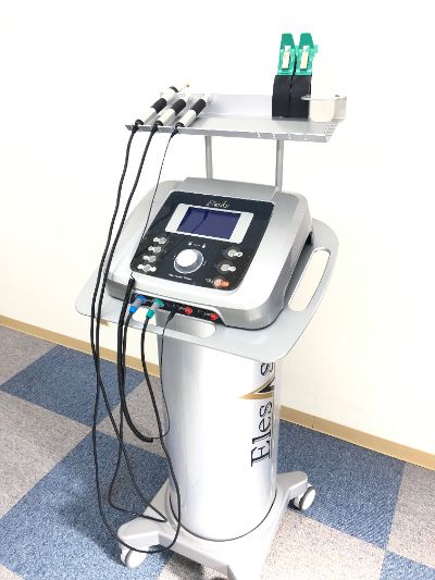 微弱電流治療機