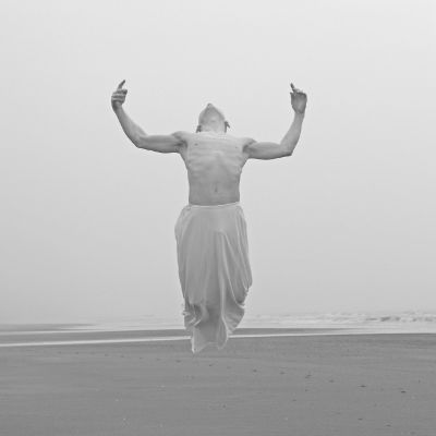 Facebook / official.akihito.ichihara