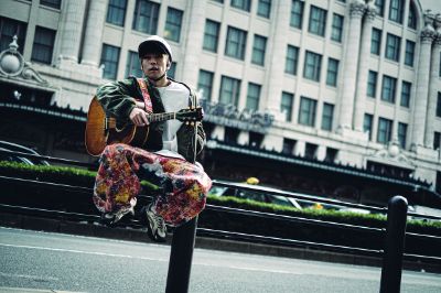 その他のグッズはこちらから