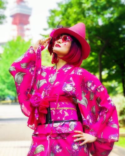 プロフィール