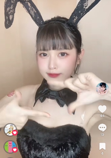 👯