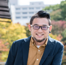 蒲優祐の半生を綴った「ヒダスト」の取材