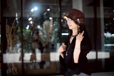 プロフィール