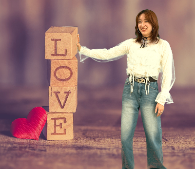 【平日昼前限定】お茶しながらクロマキー自撮り体験