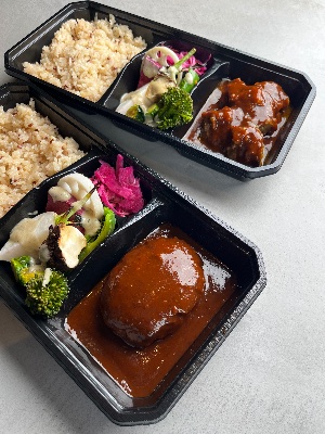飯舘村産黒毛和牛山田ドライエイジングハンバーグ弁当