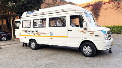 26 Seater Minibus