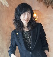 プロフィール