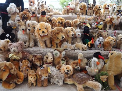 ヒガシマチマーケット