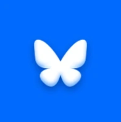 ブルースカイ←メインSNS