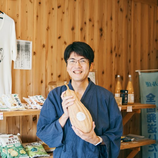 八百屋を経営しています😊