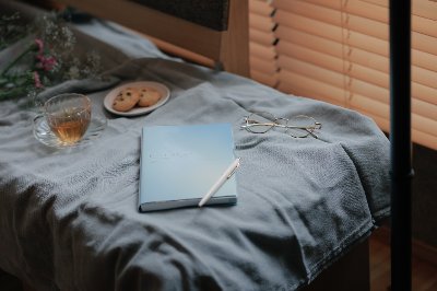 自分にやさしくなれるガイド付ジャーナリング手帳『pure life diary』
